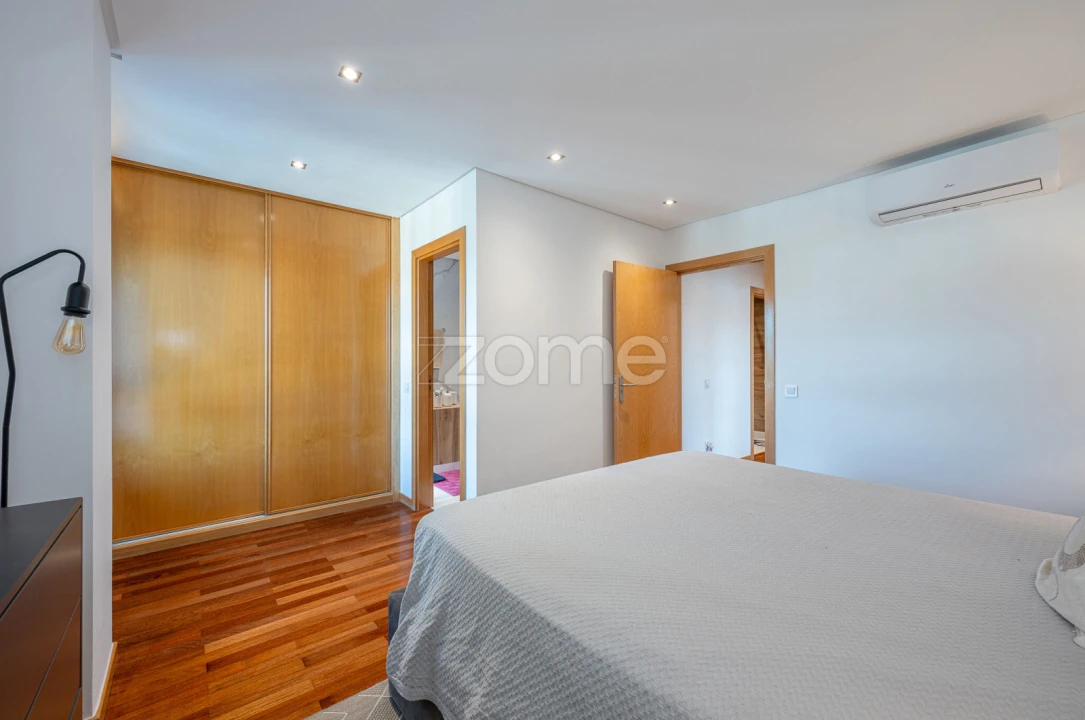 Apartamento T3 para Venda em Nogueira e Silva Escura Foto 34