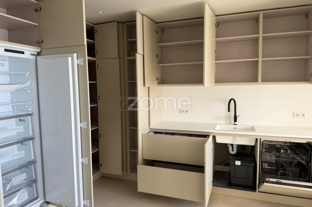 Apartamento T5 para Venda em Cedofeita, Santo Ildefonso, Sé, Miragaia, São Nicolau e Vitória Foto 28