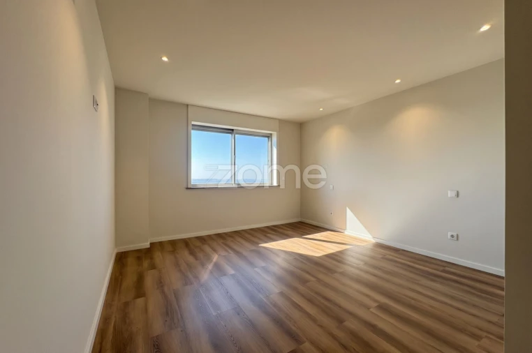 Apartamento T5 para Venda em Cedofeita, Santo Ildefonso, Sé, Miragaia, São Nicolau e Vitória Foto 18