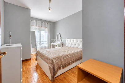 Apartamento T3 para Venda em Lomar e Arcos