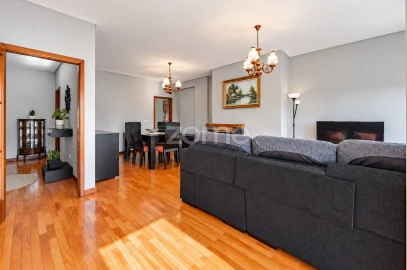 Apartamento T3 para Venda em Lomar e Arcos