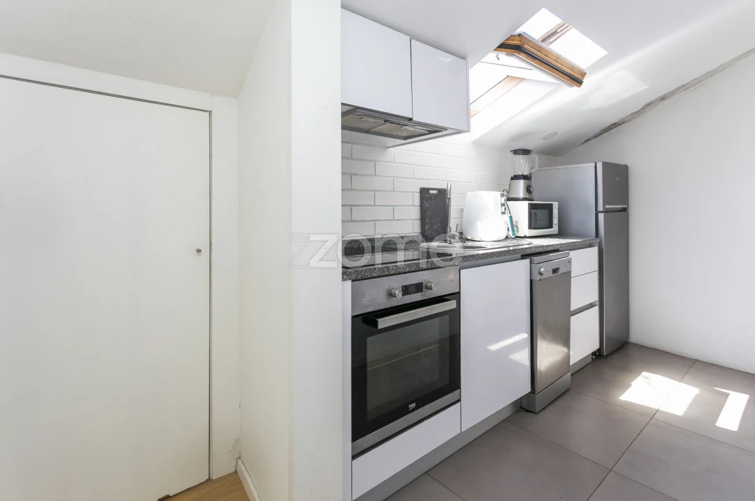 Apartamento T1 para Arrendamento em Mafamude e Vilar do Paraíso Foto 8