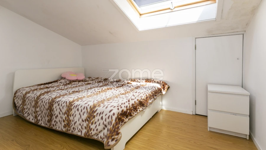 Apartamento T1 para Arrendamento em Mafamude e Vilar do Paraíso