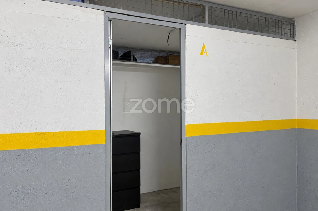 Apartamento T2 para Arrendamento em São Mamede de Infesta e Senhora da Hora Foto 23