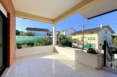 Moradia T6 para Venda em Abrunheira, Verride e Vila Nova da Barca