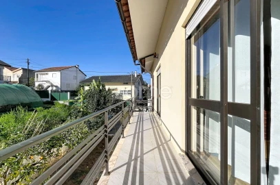 Moradia T6 para Venda em Abrunheira, Verride e Vila Nova da Barca