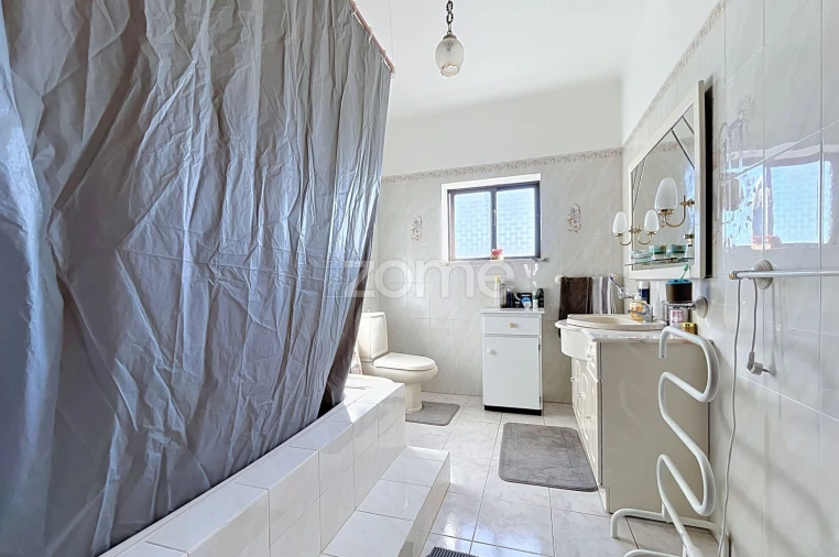 Moradia T6 para Venda em Abrunheira, Verride e Vila Nova da Barca Foto 29