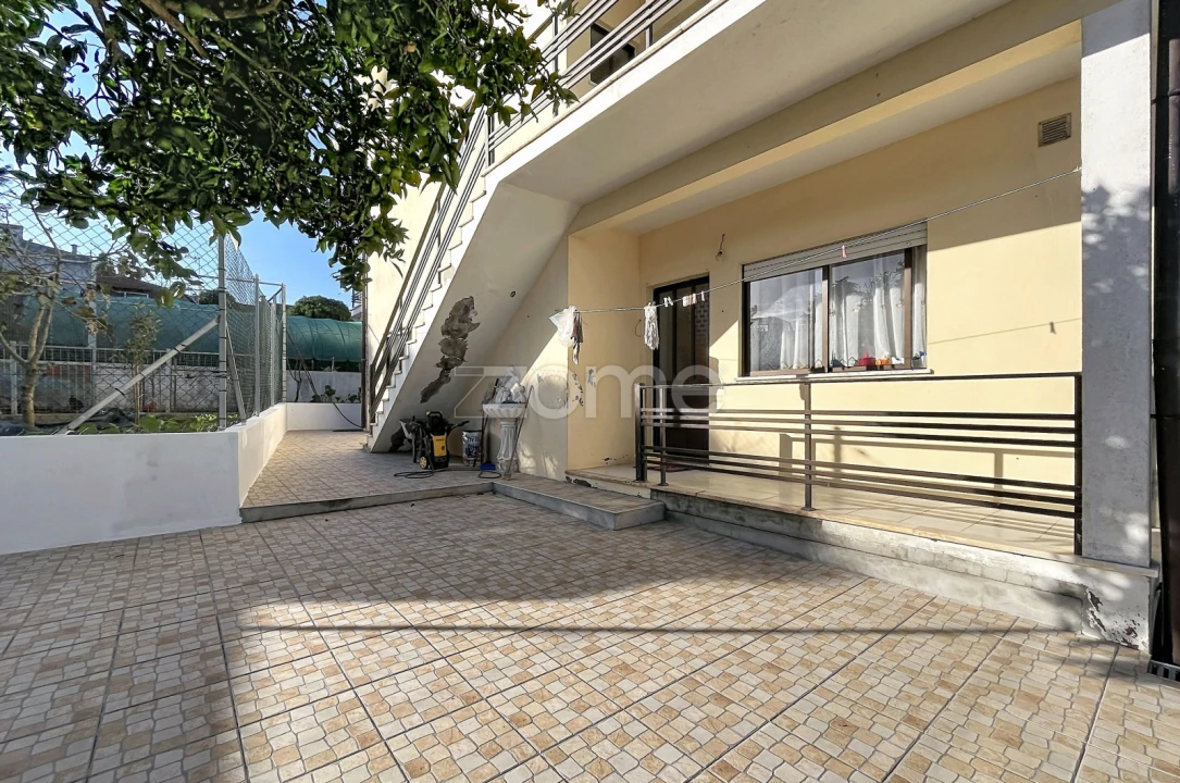 Moradia T6 para Venda em Abrunheira, Verride e Vila Nova da Barca Foto 6
