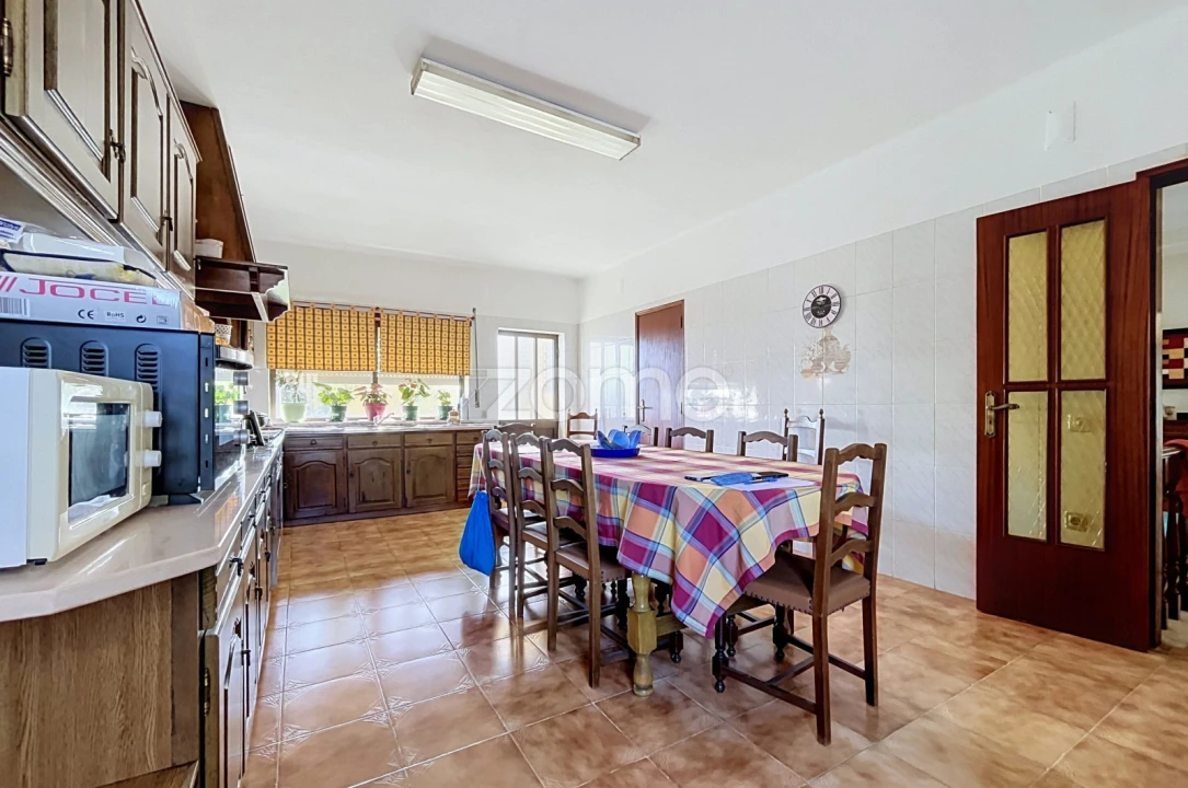 Moradia T6 para Venda em Abrunheira, Verride e Vila Nova da Barca Foto 26