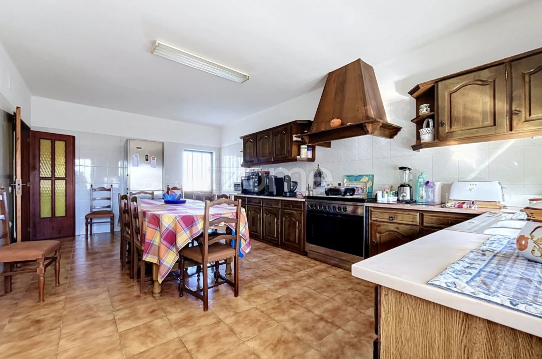 Moradia T6 para Venda em Abrunheira, Verride e Vila Nova da Barca Foto 27