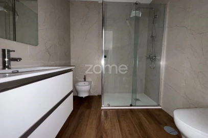 Apartamento T1 para Arrendamento em Eiras e São Paulo de Frades