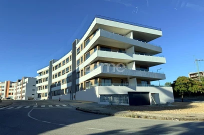 Apartamento T1 para Arrendamento em Eiras e São Paulo de Frades