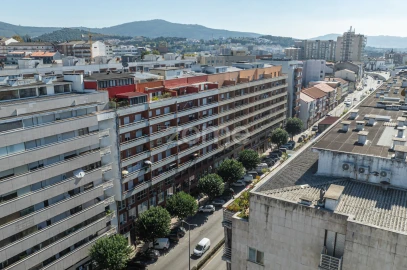 Apartamento T3 para Venda em Braga (Maximinos, Sé e Cividade)