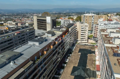 Apartamento T3 para Venda em Braga (Maximinos, Sé e Cividade)