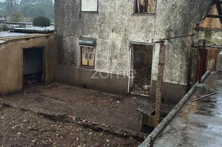 Moradia T2 para Venda em O. Azeméis, Riba-Ul, Ul, Macinhata Seixa, Madail Foto 10