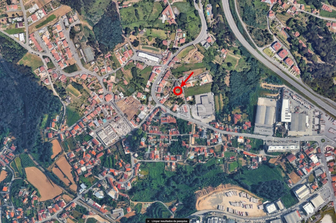 Moradia T2 para Venda em O. Azeméis, Riba-Ul, Ul, Macinhata Seixa, Madail Foto 3