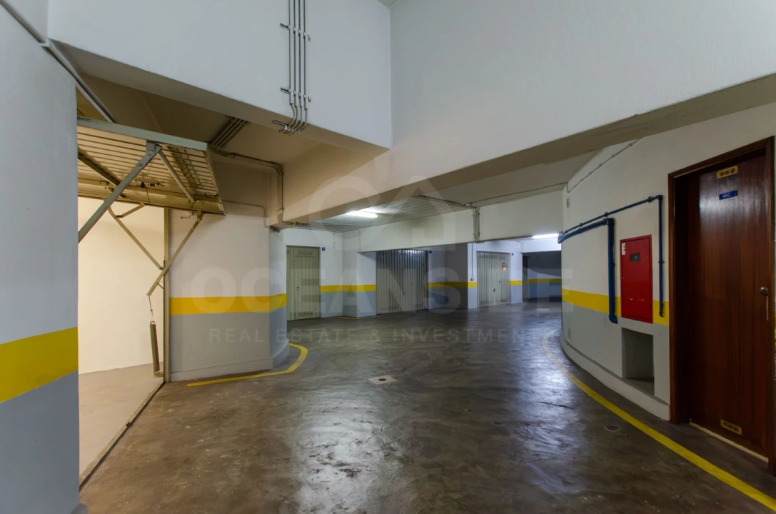 Apartamento T3 para Venda em Carcavelos e Parede Foto 43