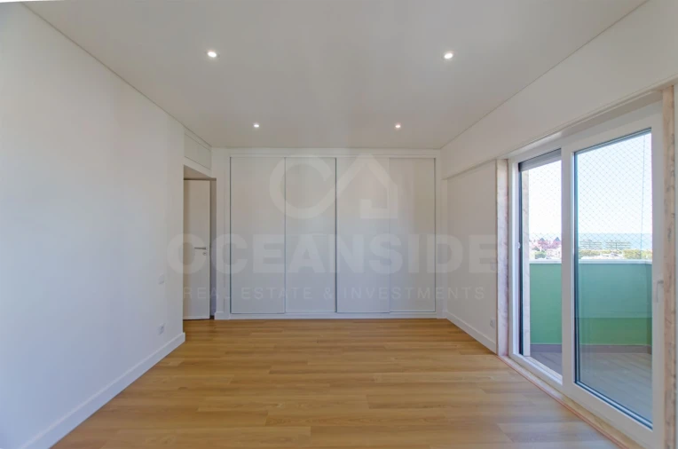 Apartamento T3 para Venda em Carcavelos e Parede Foto 32