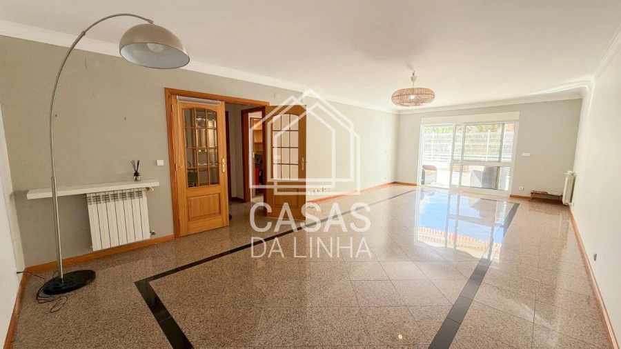 Apartamento T2 para Arrendamento em Carcavelos e Parede Foto 4