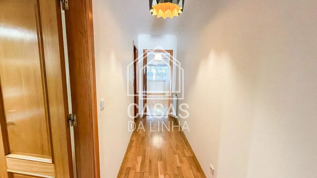 Apartamento T2 para Arrendamento em Carcavelos e Parede Foto 16