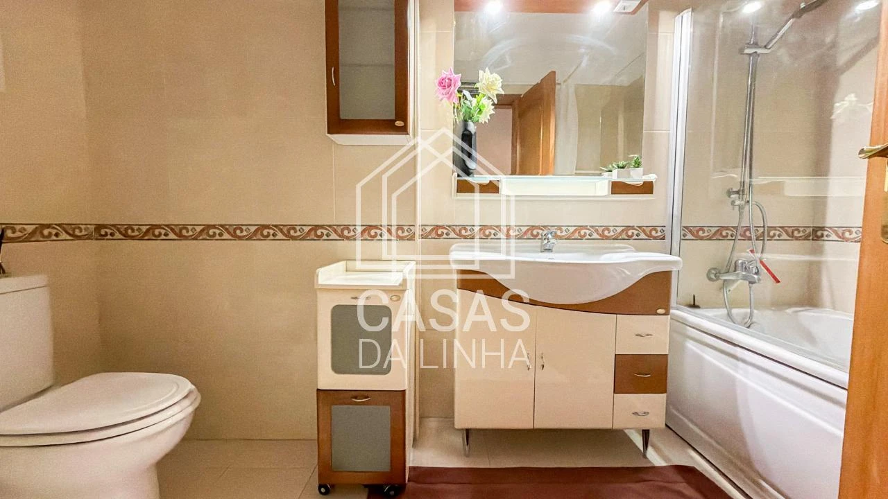 Apartamento T2 para Arrendamento em Carcavelos e Parede Foto 17