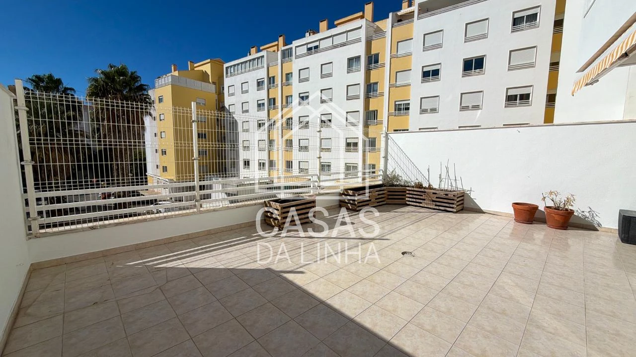 Apartamento T2 para Arrendamento em Carcavelos e Parede Foto 10