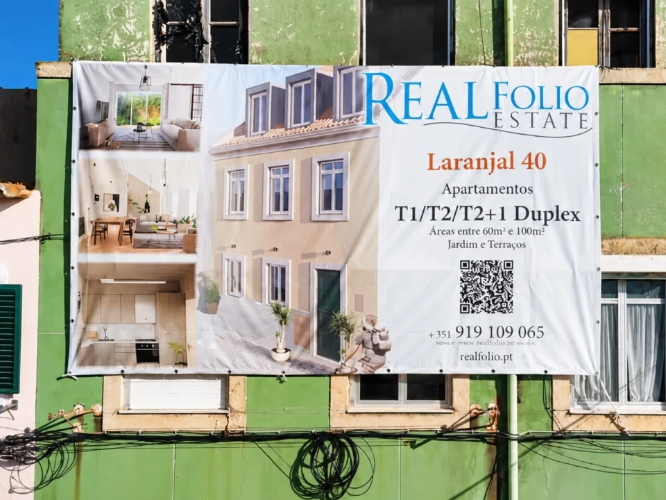 Apartamento T2 para Venda em Ajuda Foto 12