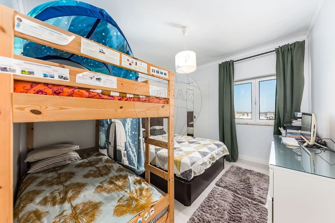 Apartamento T2 para Venda em Odivelas Foto 10