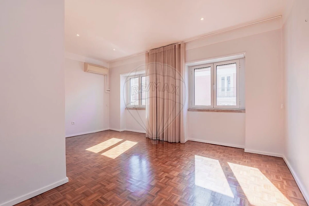 Apartamento T3 para Venda em Penha de França Foto 11
