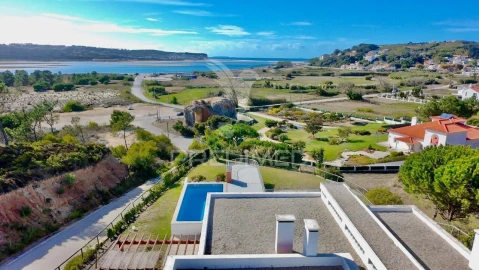 Moradia T3 para Venda em Foz do Arelho