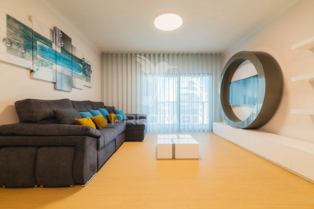Apartamento T2 para Venda em Portimão Foto 1