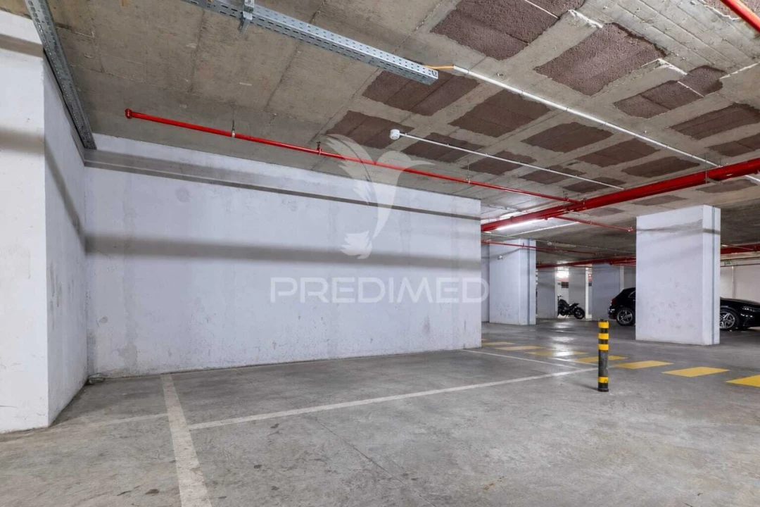 Apartamento T2 para Venda em Portimão Foto 29