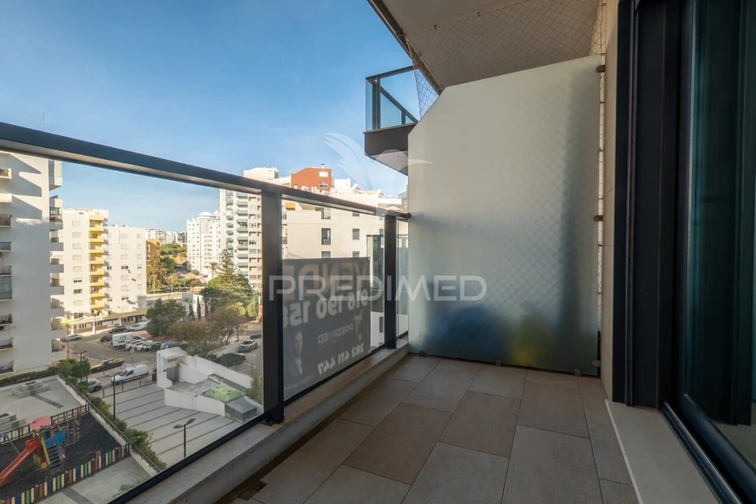 Apartamento T2 para Venda em Portimão Foto 24