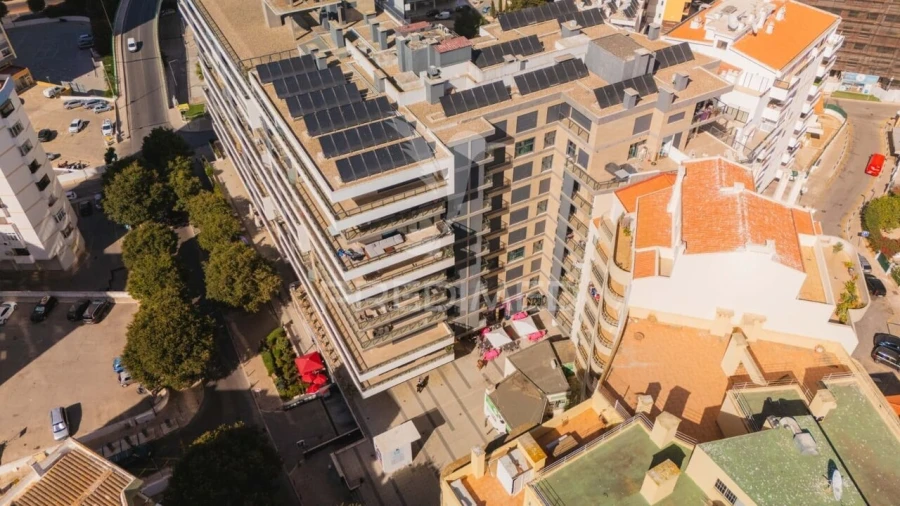 Apartamento T2 para Venda em Portimão Foto 34
