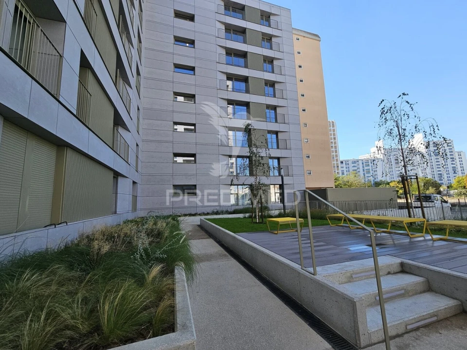Apartamento T1 para Venda em Santa Clara Foto 31