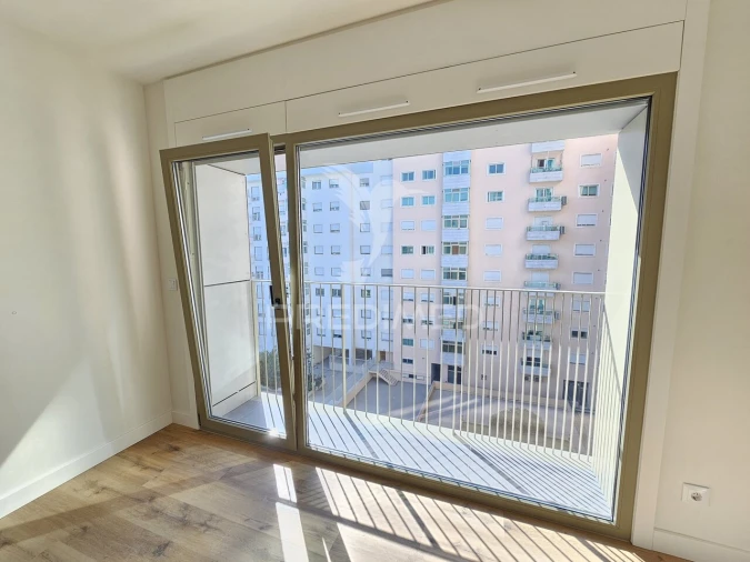 Apartamento T1 para Venda em Santa Clara Foto 12