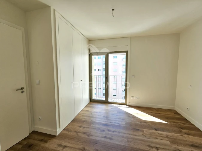 Apartamento T1 para Venda em Santa Clara Foto 16