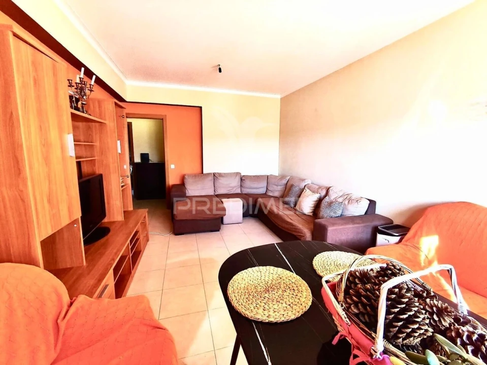 Apartamento T4 para Venda em Portimão Foto 4