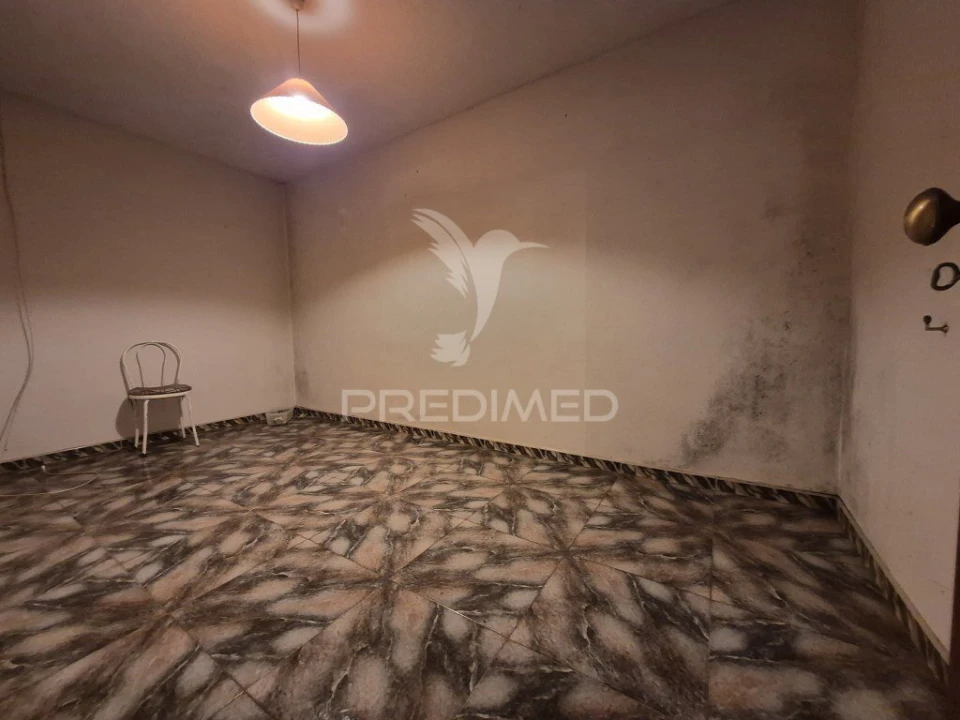 Apartamento T1 para Venda em Massamá e Monte Abraão Foto 8