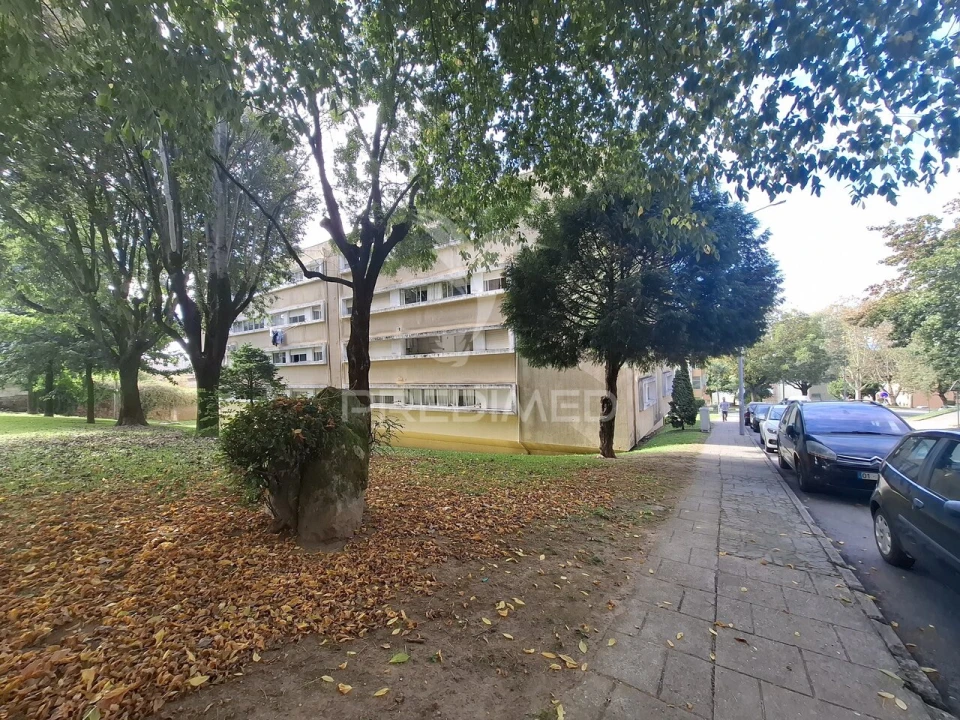 Apartamento T3 para Venda em Braga (Maximinos, Sé e Cividade) Foto 3