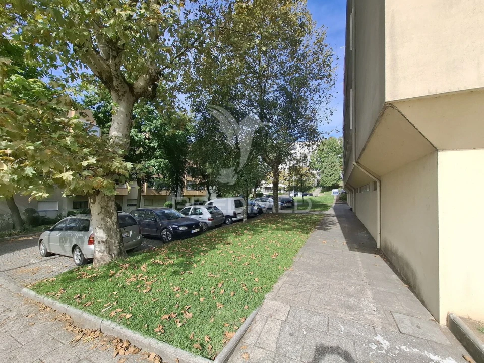 Apartamento T3 para Venda em Braga (Maximinos, Sé e Cividade) Foto 33