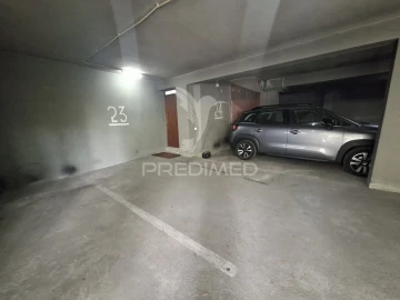 Apartamento T3 para Venda em Braga (Maximinos, Sé e Cividade)