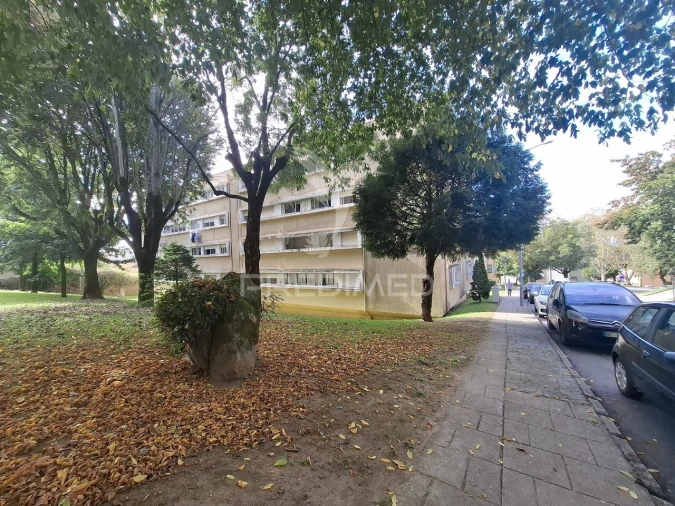 Apartamento T3 para Venda em Braga (Maximinos, Sé e Cividade) Foto 3