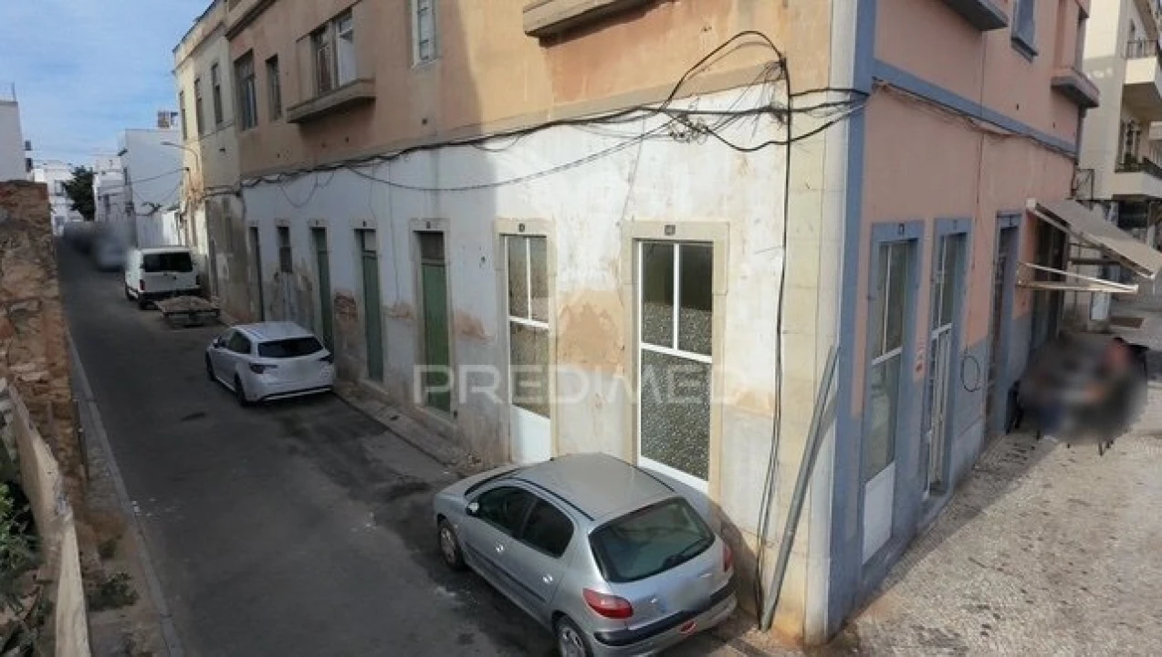 Loja para Venda em Olhão Foto 1