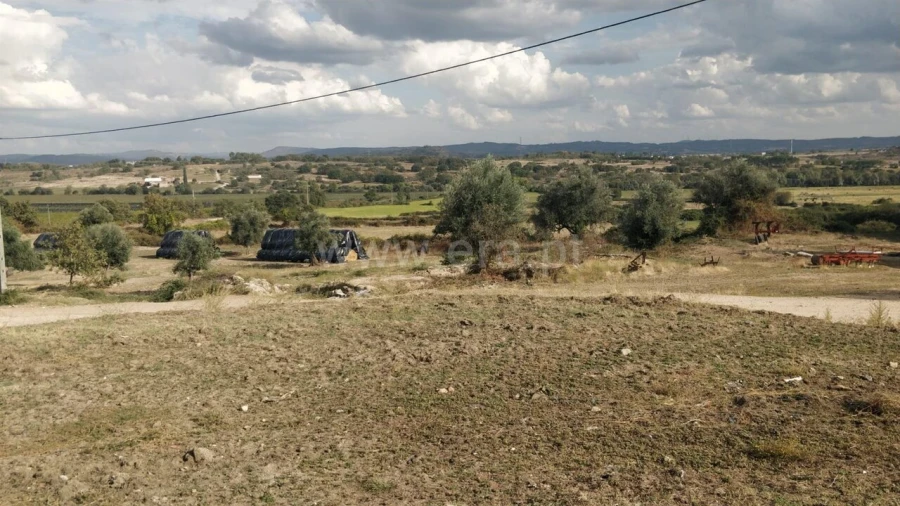 Quinta T0 para Venda em Teixoso e Sarzedo Foto 12