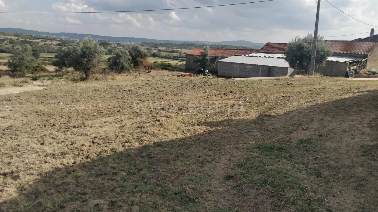 Quinta T0 para Venda em Teixoso e Sarzedo Foto 11