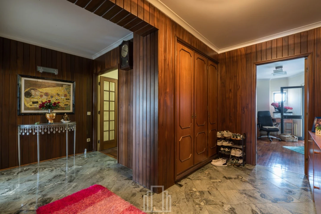 Apartamento T3 para Venda em Esmoriz Foto 2
