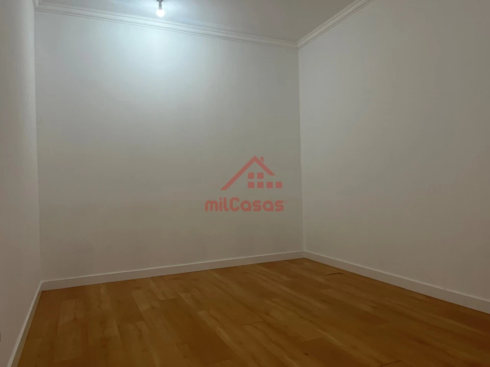 Escritório para Venda em Ramada e Caneças Foto 6