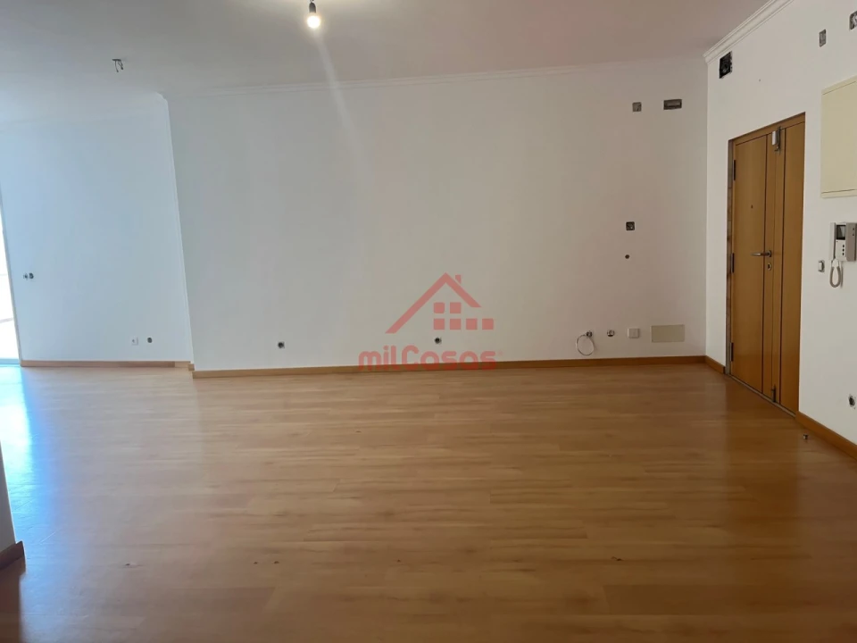 Escritório para Venda em Ramada e Caneças Foto 17