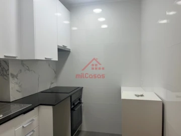 Escritório para Venda em Ramada e Caneças
